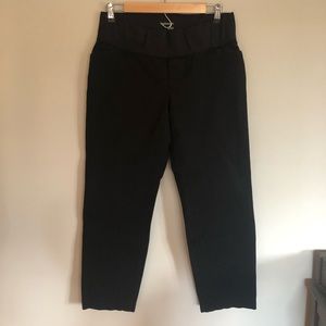 Gap Maternity Cropped Pant